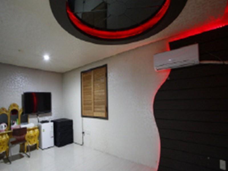 Hotel Queen Busan Bagian luar foto