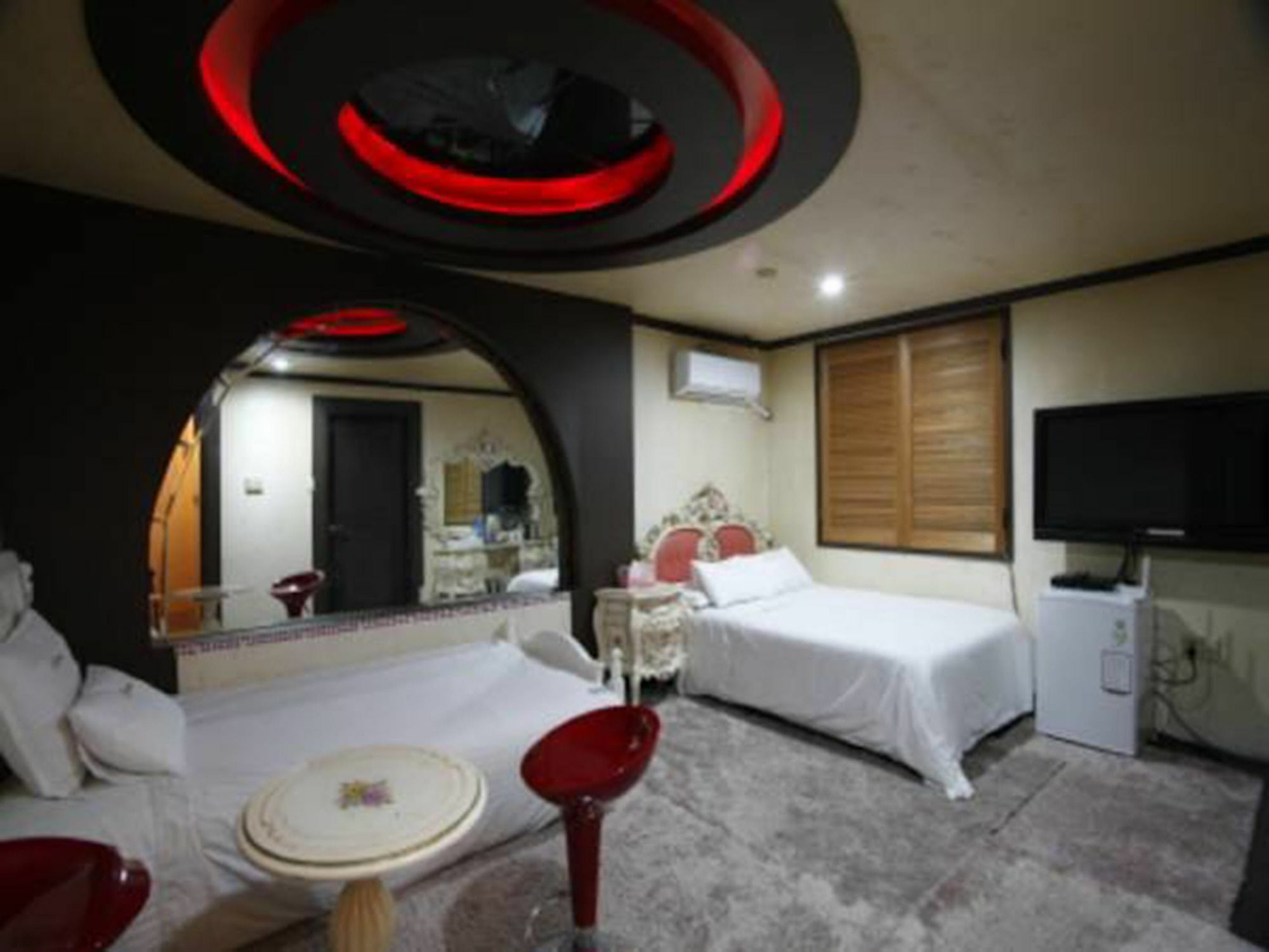 Hotel Queen Busan Bagian luar foto