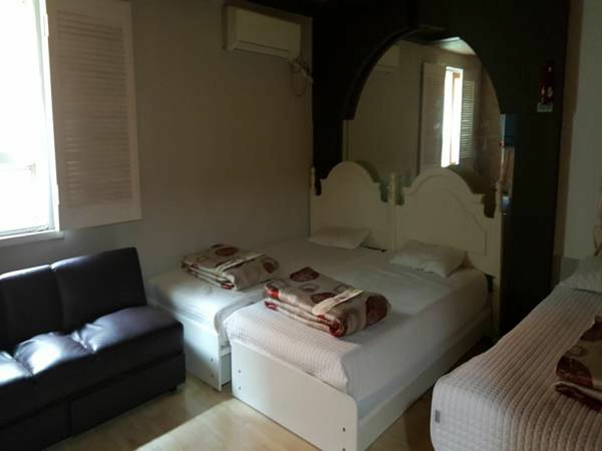 Hotel Queen Busan Bagian luar foto